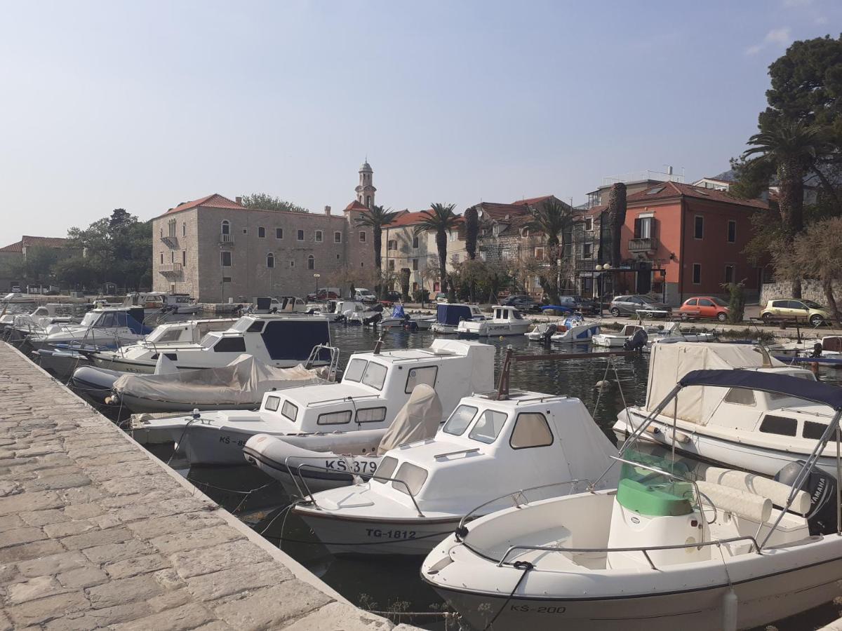 Apartman Teklić Kaštela Zewnętrze zdjęcie