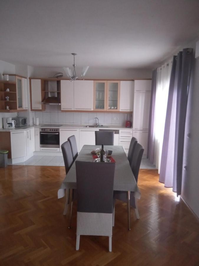 Apartman Teklić Kaštela Zewnętrze zdjęcie