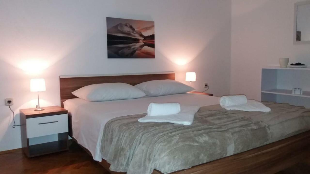 Apartman Teklić Kaštela Zewnętrze zdjęcie